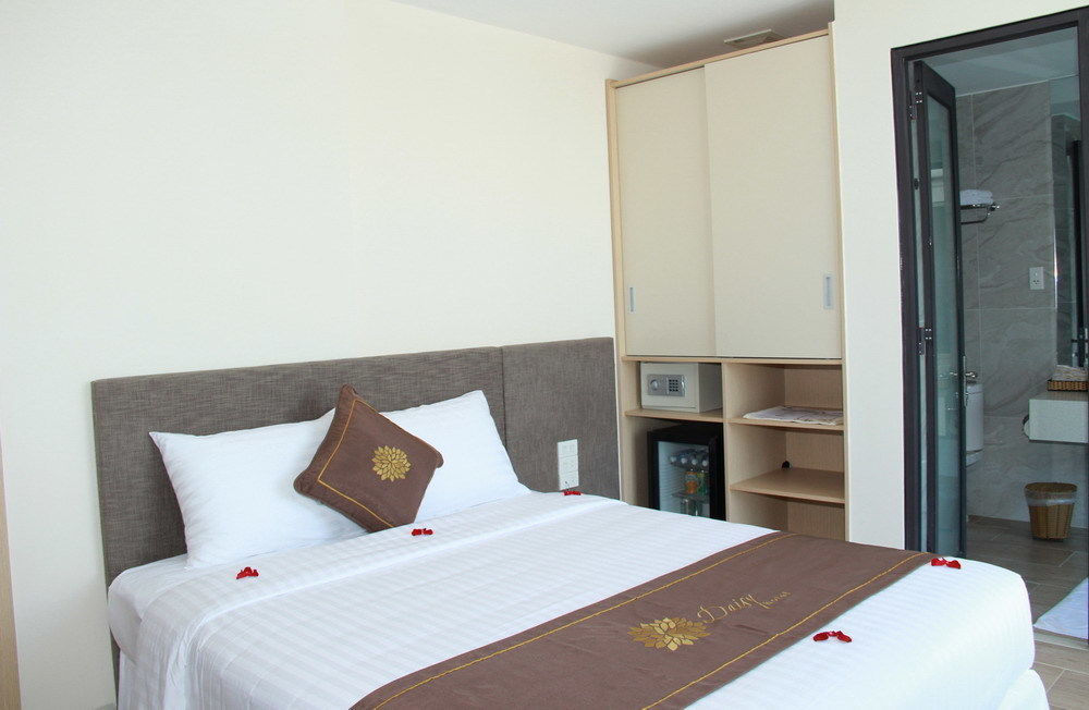 Daisy Hotel Nha Trang Zewnętrze zdjęcie