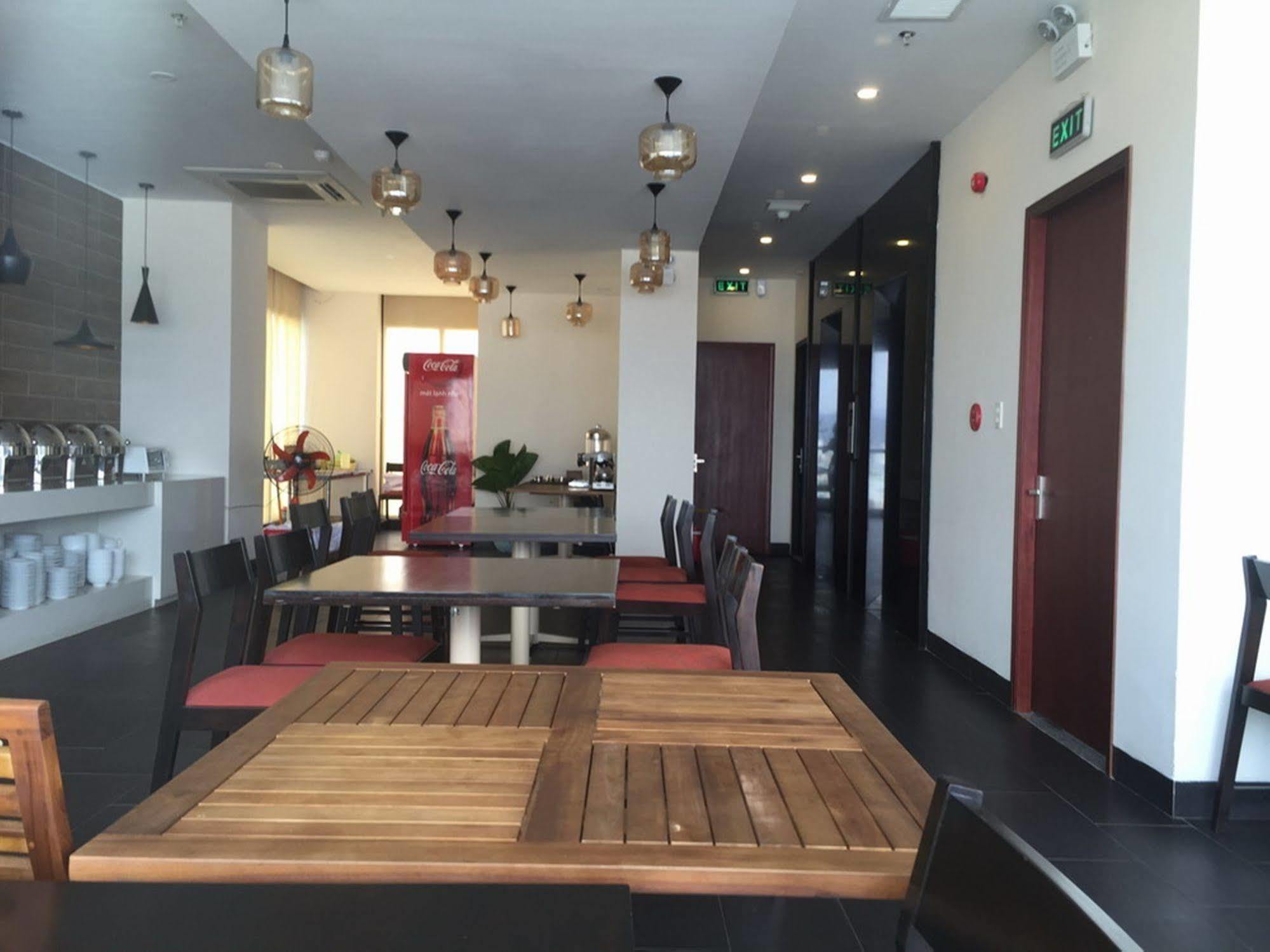 Daisy Hotel Nha Trang Zewnętrze zdjęcie