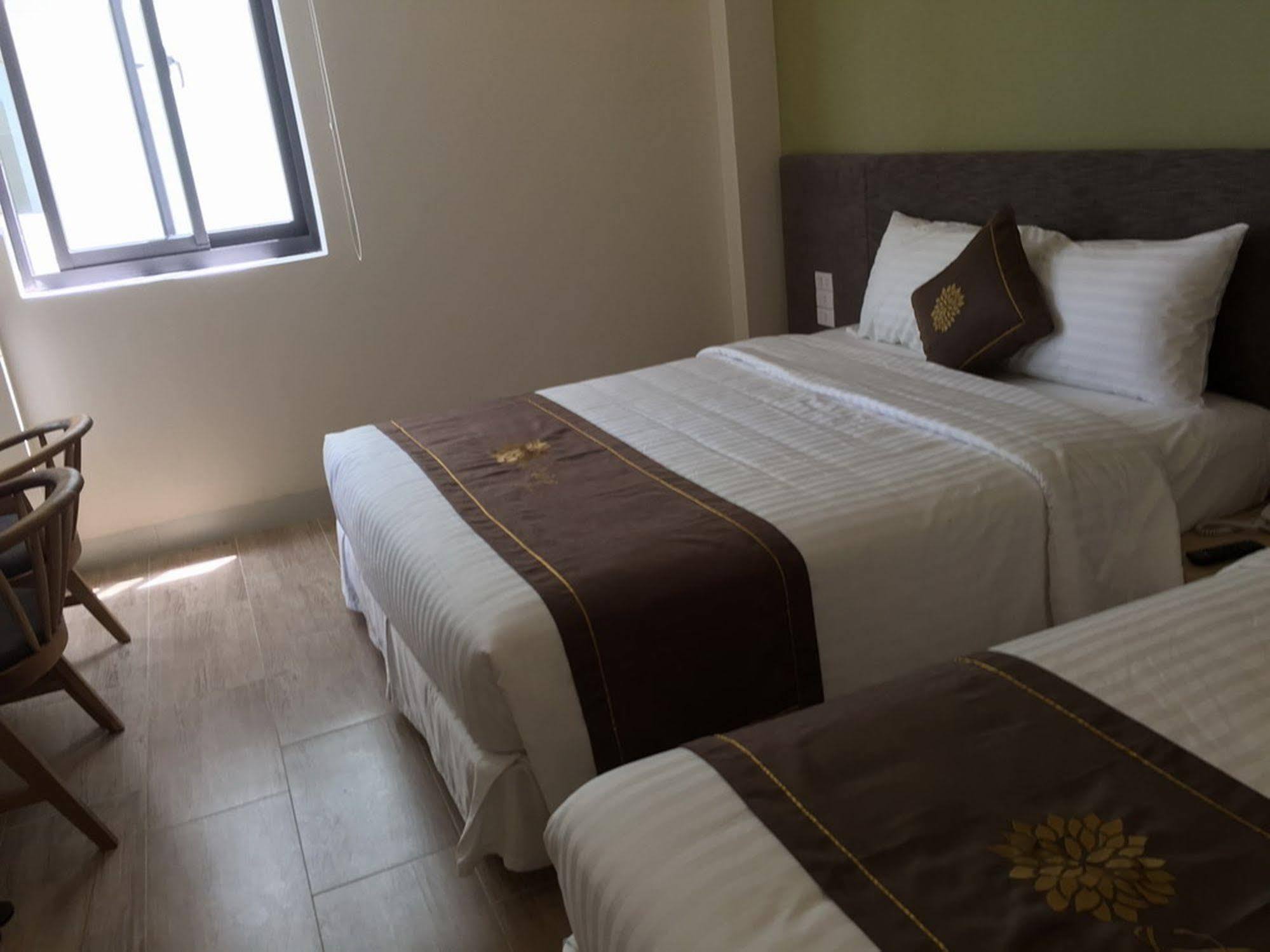 Daisy Hotel Nha Trang Zewnętrze zdjęcie