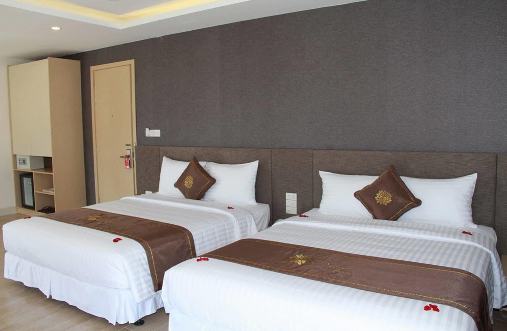 Daisy Hotel Nha Trang Zewnętrze zdjęcie