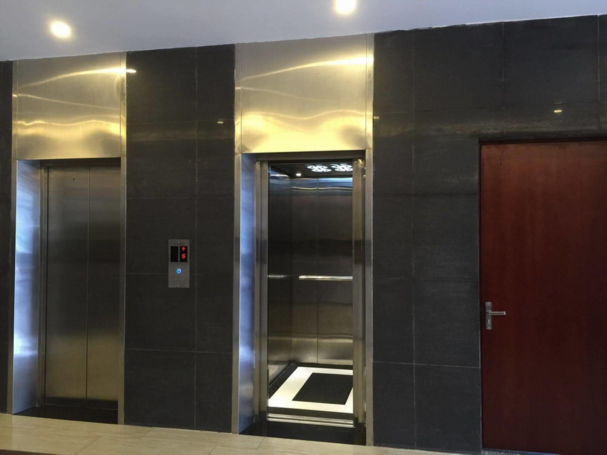 Daisy Hotel Nha Trang Zewnętrze zdjęcie