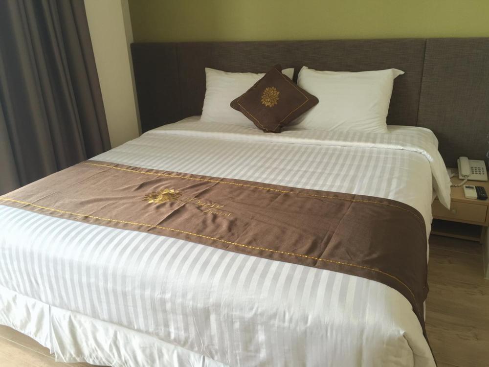 Daisy Hotel Nha Trang Zewnętrze zdjęcie