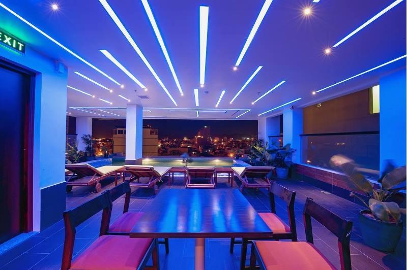 Daisy Hotel Nha Trang Zewnętrze zdjęcie